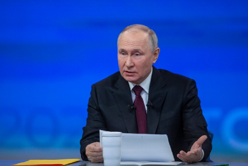 12月14日，俄罗斯总统普京在首都莫斯科举行的“年度盘点”活动上讲话。新华社记者曹阳摄