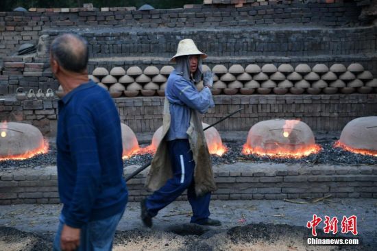 河北蔚州青砂器：土与火的洗练