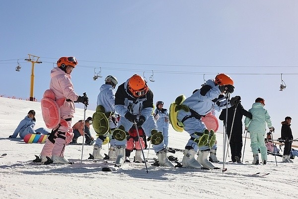 全球媒体聚焦 | 美国媒体：春节消费热潮预示中国进入消费新时代