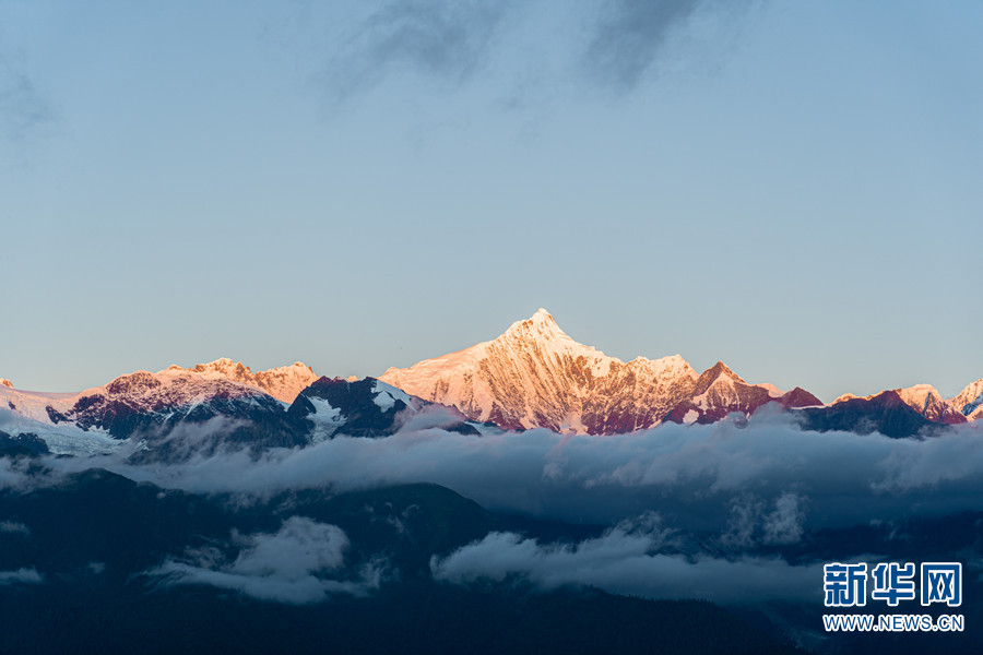 梅里雪山的昼与夜