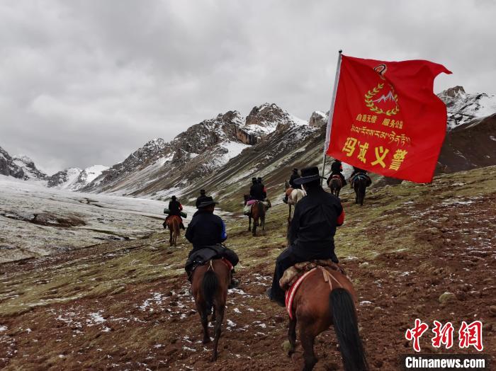 青海玛沁：千名“义警”为民排忧解难