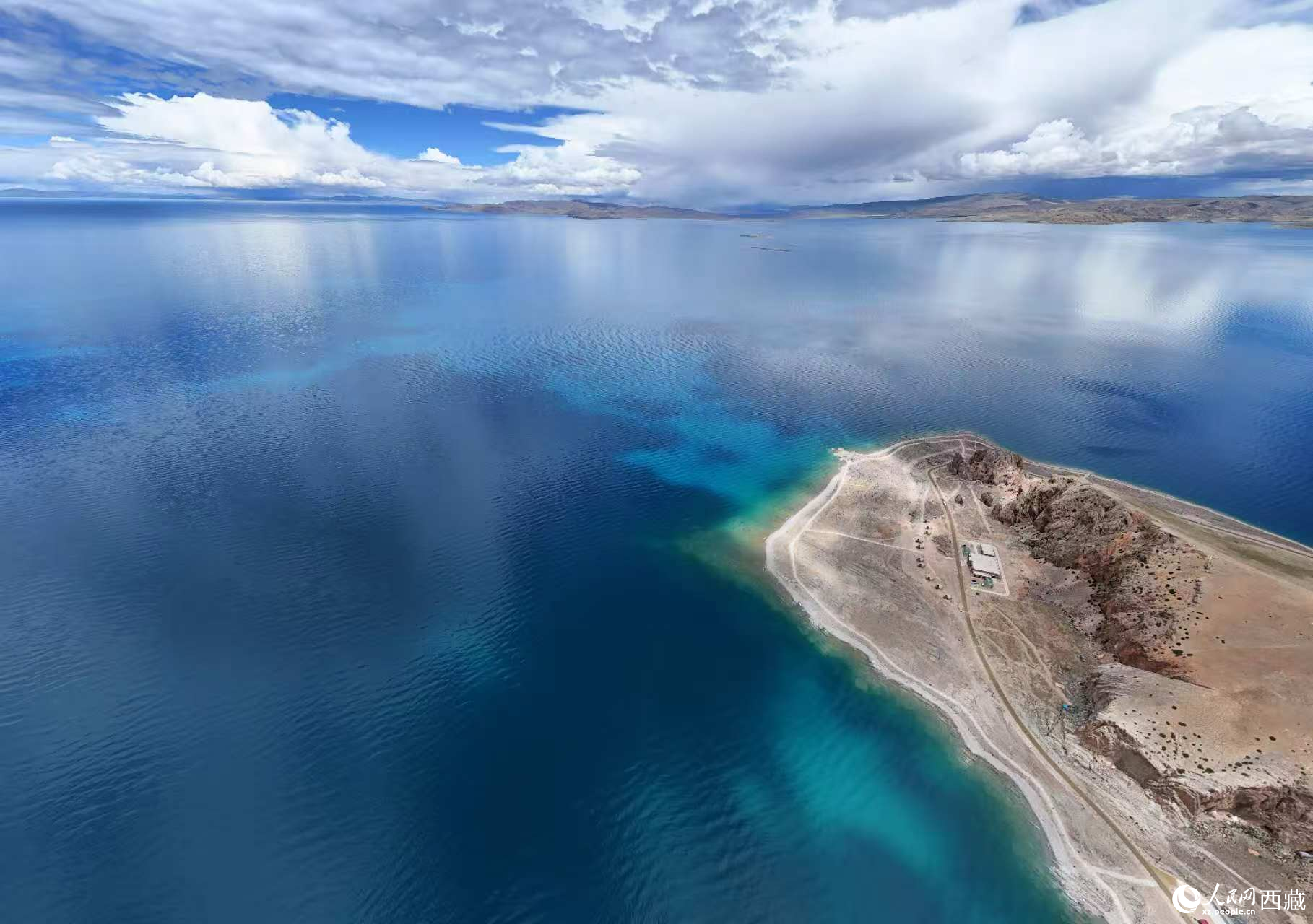 夏日纳木错 景美醉游人