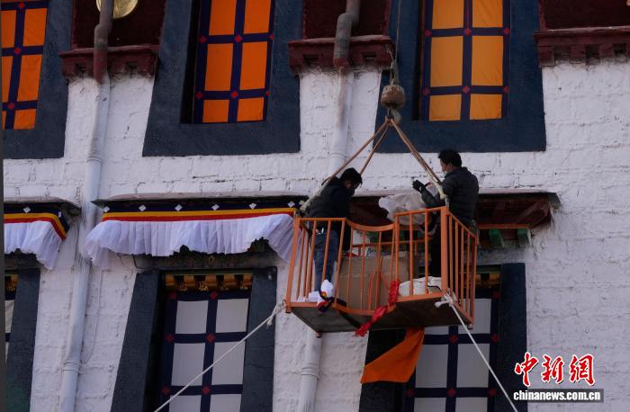(新春见闻)西藏大昭寺“香布”换新迎藏历新年
