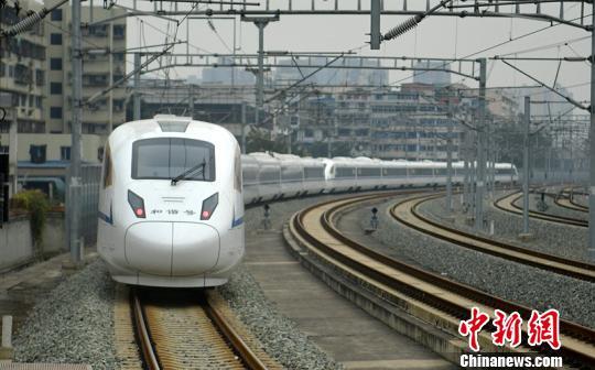 暑运将启川黔渝三地预计发送铁路旅客5350万人次