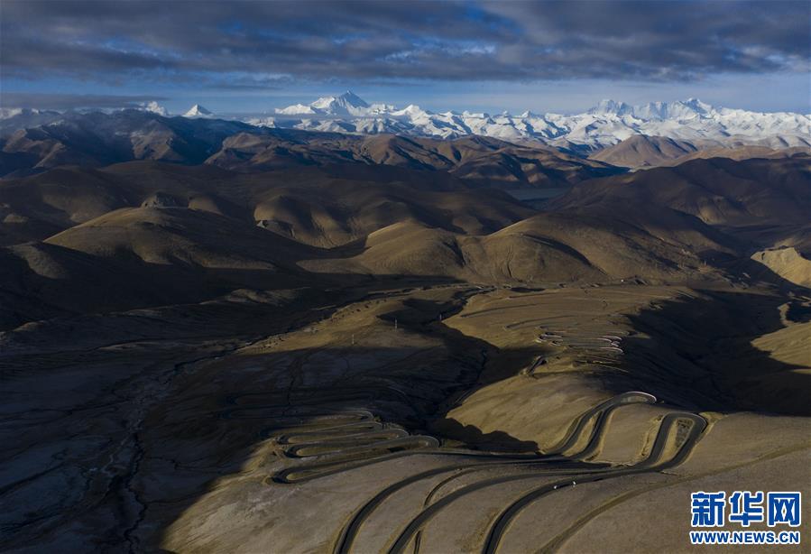（美丽中国）（5）美丽的珠峰朝霞
